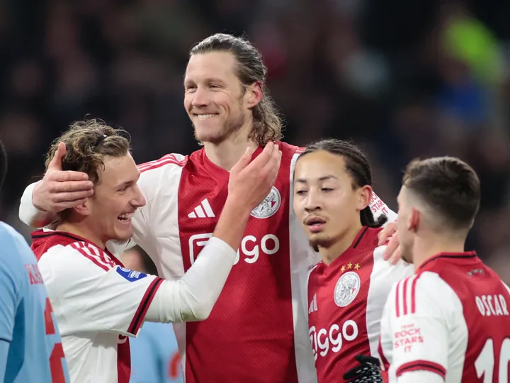 Ajax
vs
PSV – Nouvelles et Probables Alignements