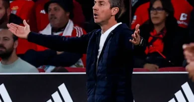 Rewrite
Arouca
vs
Estrela Amadora – Notícias e Prováveis Escalações to FRENCH: translate all country names to French and adapt team/club names to their standard French exonyms when widely used (e.g., Bayern Munich → Bayern Munich, Inter Milan → Inter Milan or Inter de Milan if commonly used in French media); otherwise keep official club names; preserve original casing; output only the transformed title.