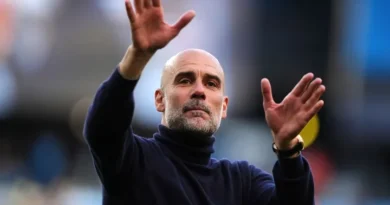 Rewrite
Burnley
vs
Manchester City – Notícias e Prováveis Escalações to FRENCH: translate all country names to French and adapt team/club names to their standard French exonyms when widely used (e.g., Bayern Munich → Bayern Munich, Inter Milan → Inter Milan or Inter de Milan if commonly used in French media); otherwise keep official club names; preserve original casing; output only the transformed title.