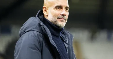 Rewrite
Chelsea
vs
Manchester City – Notícias e Prováveis Escalações to FRENCH: translate all country names to French and adapt team/club names to their standard French exonyms when widely used (e.g., Bayern Munich → Bayern Munich, Inter Milan → Inter Milan or Inter de Milan if commonly used in French media); otherwise keep official club names; preserve original casing; output only the transformed title.