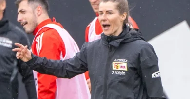 Rewrite
Union Berlin
vs
Wolfsburg – Notícias e Prováveis Escalações to FRENCH: translate all country names to French and adapt team/club names to their standard French exonyms when widely used (e.g., Bayern Munich → Bayern Munich, Inter Milan → Inter Milan or Inter de Milan if commonly used in French media); otherwise keep official club names; preserve original casing; output only the transformed title.