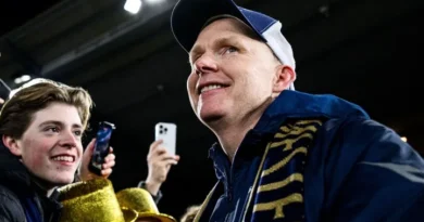 Rewrite
Aalesund
vs
Viking FK – Notícias e Prováveis Escalações to FRENCH: translate all country names to French and adapt team/club names to their standard French exonyms when widely used (e.g., Bayern Munich → Bayern Munich, Inter Milan → Inter Milan or Inter de Milan if commonly used in French media); otherwise keep official club names; preserve original casing; output only the transformed title.