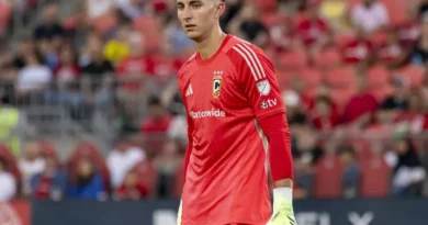 Rewrite
Columbus Crew
vs
Cincinnati – Notícias e Prováveis Escalações to FRENCH: translate all country names to French and adapt team/club names to their standard French exonyms when widely used (e.g., Bayern Munich → Bayern Munich, Inter Milan → Inter Milan or Inter de Milan if commonly used in French media); otherwise keep official club names; preserve original casing; output only the transformed title.