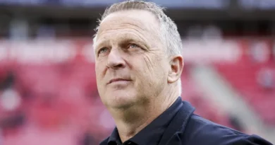 Rewrite
FC Twente
vs
Ferencvaros – Notícias e Prováveis Escalações to FRENCH: translate all country names to French and adapt team/club names to their standard French exonyms when widely used (e.g., Bayern Munich → Bayern Munich, Inter Milan → Inter Milan or Inter de Milan if commonly used in French media); otherwise keep official club names; preserve original casing; output only the transformed title.