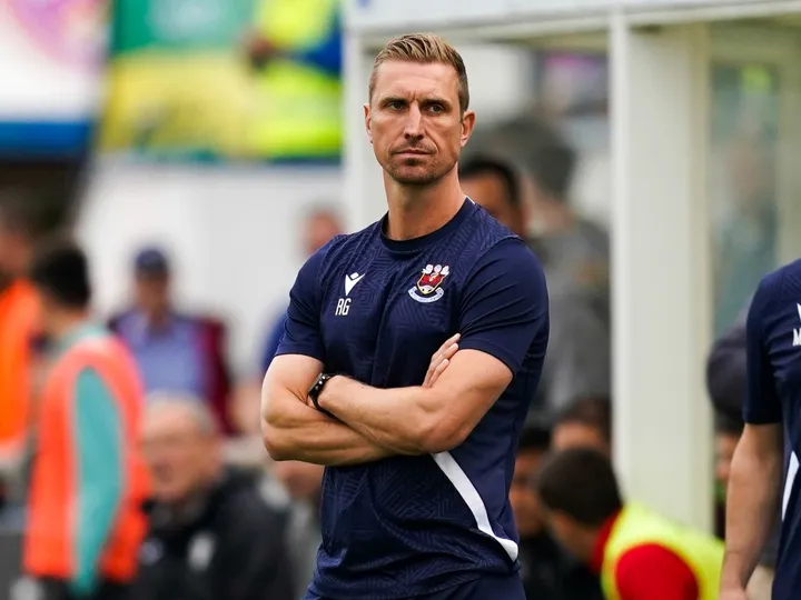 Santa Coloma
vs
Pen-y-Bont – Nouvelles et Probables Éléments de Composition