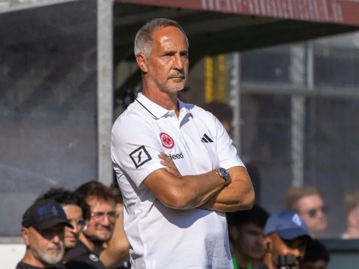St Tonis vs Francfort – Nouvelles et Probables Élévations