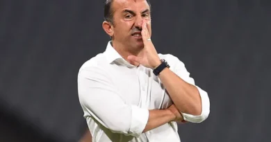 Rewrite
Eyupspor
vs
Caykur Rizespor – Notícias e Prováveis Escalações to FRENCH: translate all country names to French and adapt team/club names to their standard French exonyms when widely used (e.g., Bayern Munich → Bayern Munich, Inter Milan → Inter Milan or Inter de Milan if commonly used in French media); otherwise keep official club names; preserve original casing; output only the transformed title.