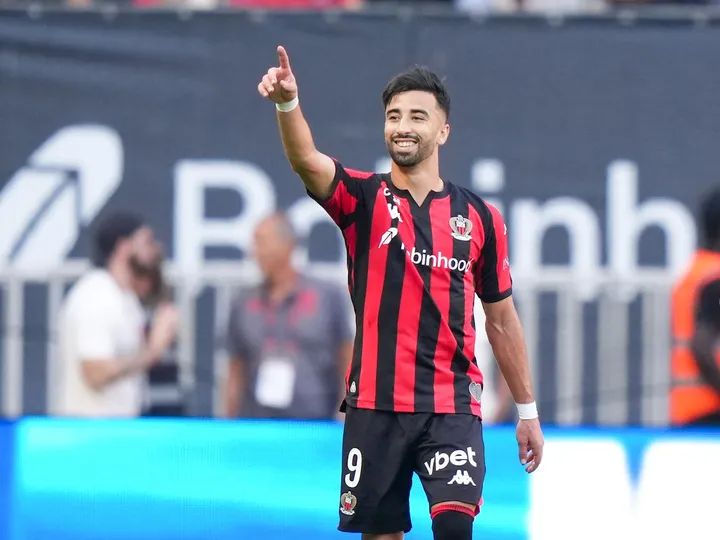 Beau
vs
Strasbourg – Nouvelles et Probables Alignements